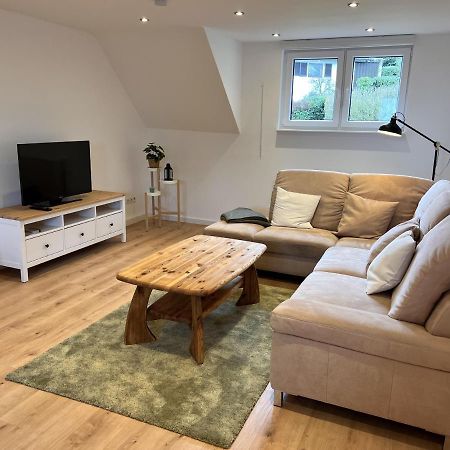 Gemuetliche, Ruhige Wohnung Kindsbach Buitenkant foto